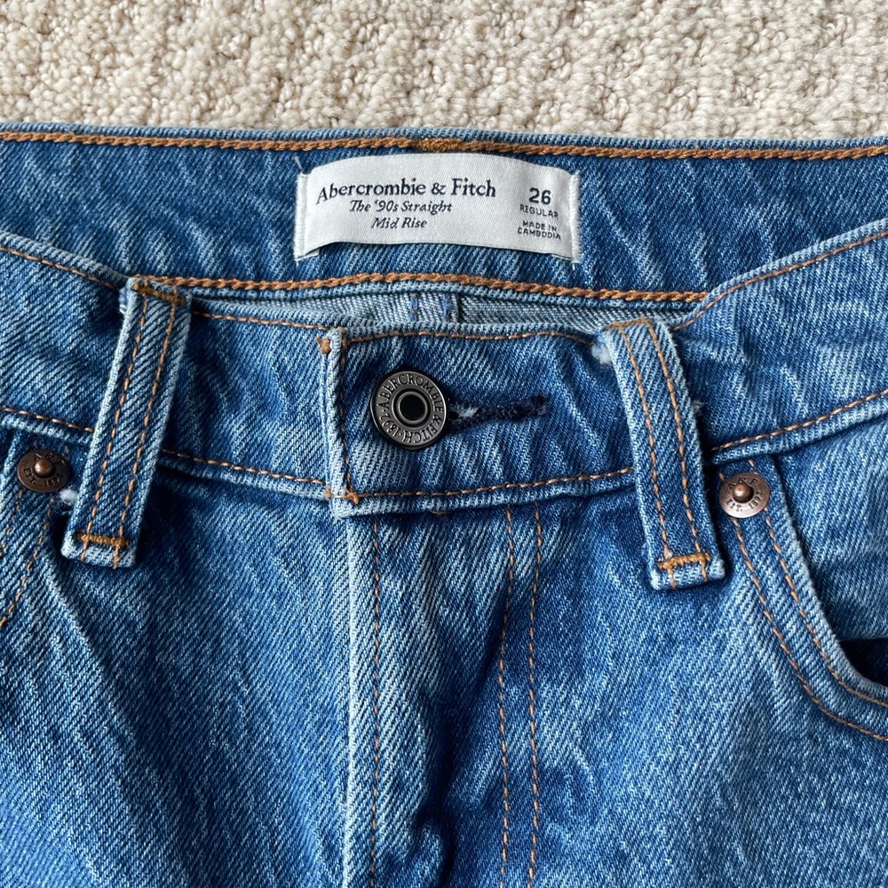 Abercrombie & Fitch Mid Rise Denim